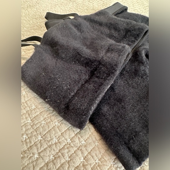 SET Whitney Simmons x Gymshark eyelash knit - Picture 4 of 8